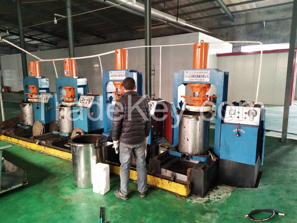 hot sale kinds of raw material hydraulic oil pressers