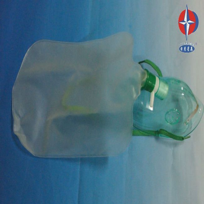 Disposable oxygen mask