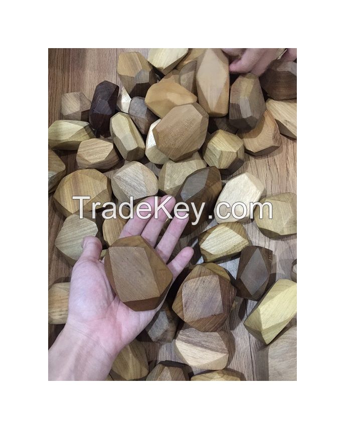 Colored Wooden Stones Balancing Stones Lightweight Eco Friendly Wooden Toys Safe For Children