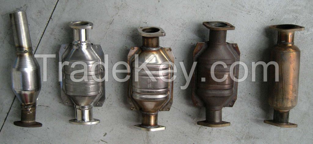 CATALYTIC CONVERTERS | EXHAUST SYSTEM 