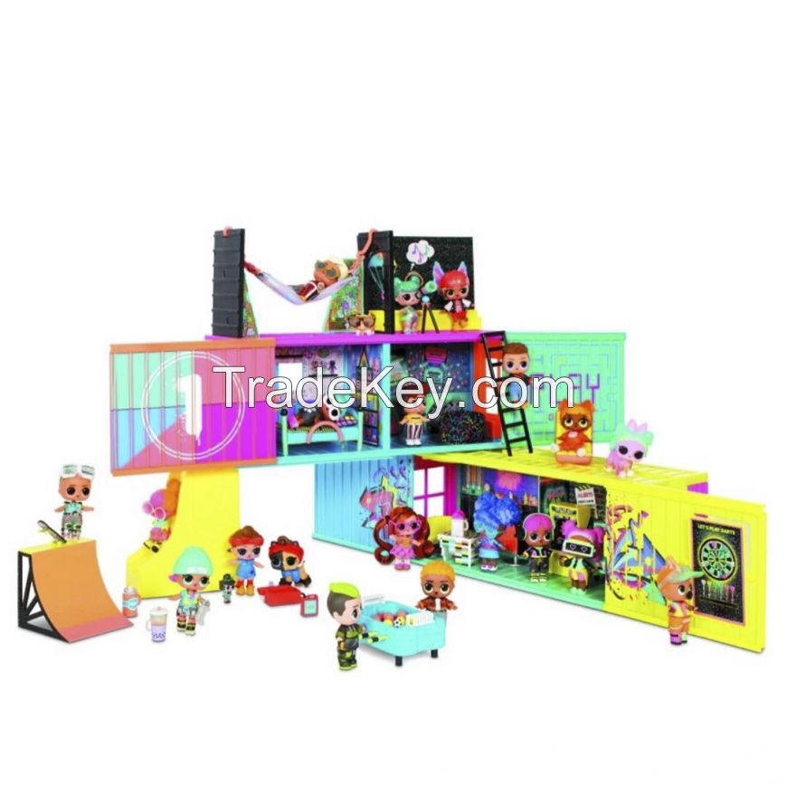 L.O.L. Surprise! Clubhouse Playset with 40+ Surprises and 2 Exclusives Dolls