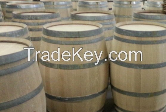 225L oak barrels