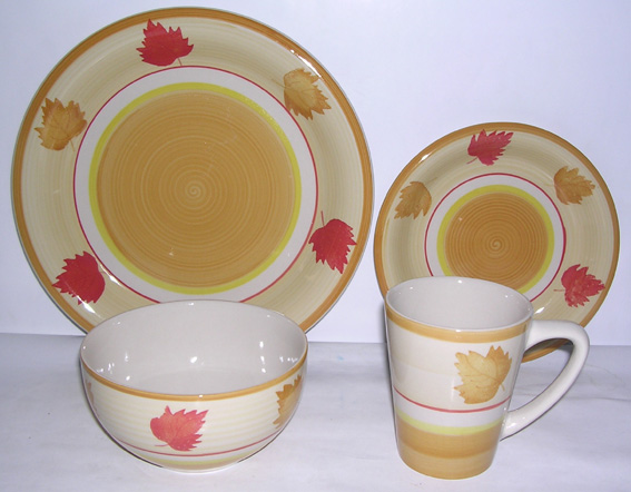 16pc Stoneware Dinner Set