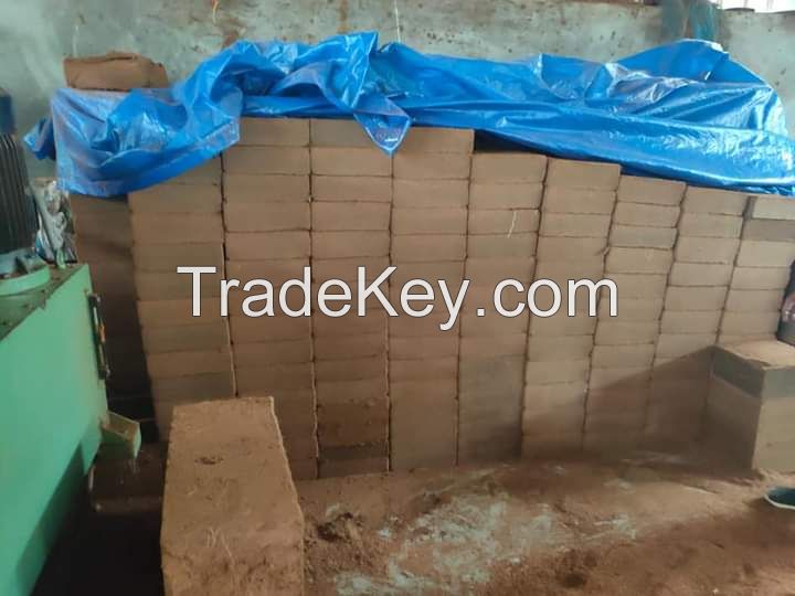 COCOPEAT BLOCK