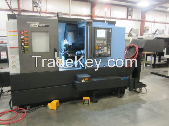 DOOSAN LYNX 220 LSYC CNC TURNING CENTER 2017