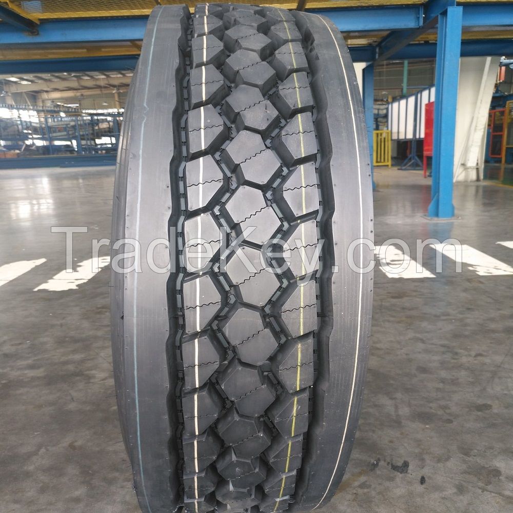 Light and Heavy truck tire for sale