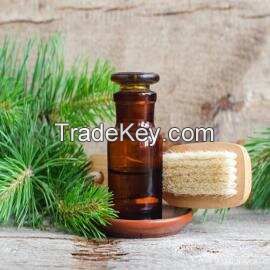 Fâactory Wholesale Bulk Price 85% Pine Oil â Natural Pine Tree Oil with Yellow Fragrance