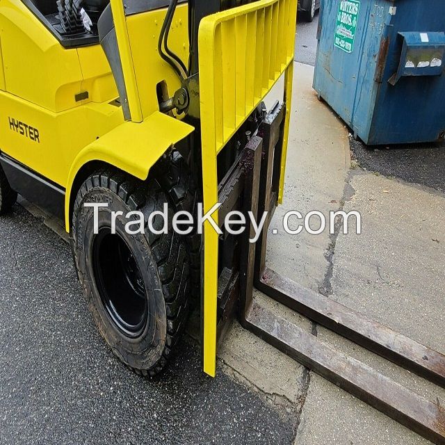 FORKLIFT 4X4