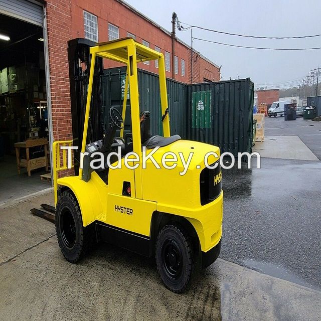 NICE! 2012  5000 LB LPG FORKLIFT 5, 000 LB 8FGCU25 SIDE SHIFT