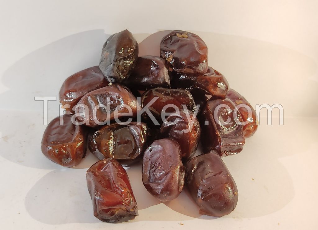 Premium sweet Muzzafati / Muzati / Maozatti Dates of Pakistan