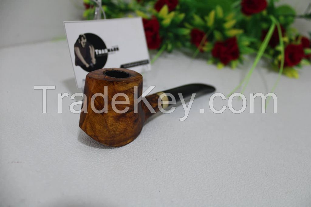 Canadian Wooden Smoking Pipe