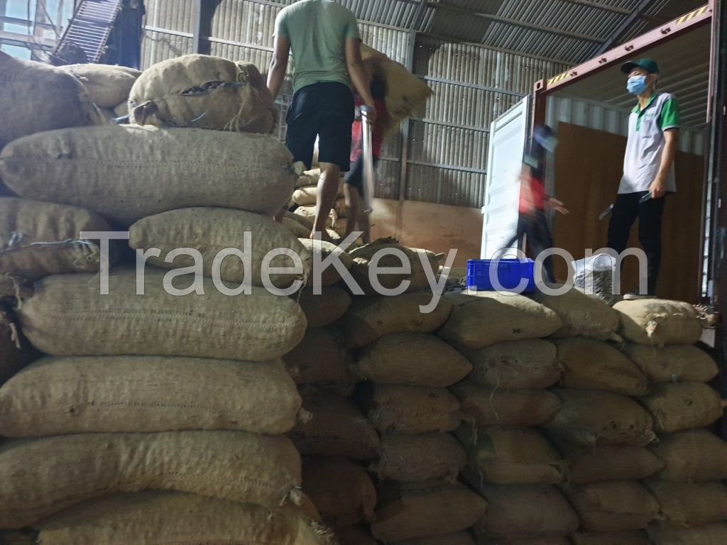 Muhak Trading - VIETNAM DRIED PREMIUM CASHEW NUTS