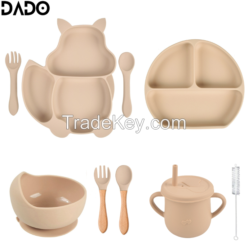 Baby Feeding Set Silicone Suction Bowls Divided Plates Straw Sippy Cup Toddler Self Eating Utensils Dishes Kit Bibs Spoons Fork