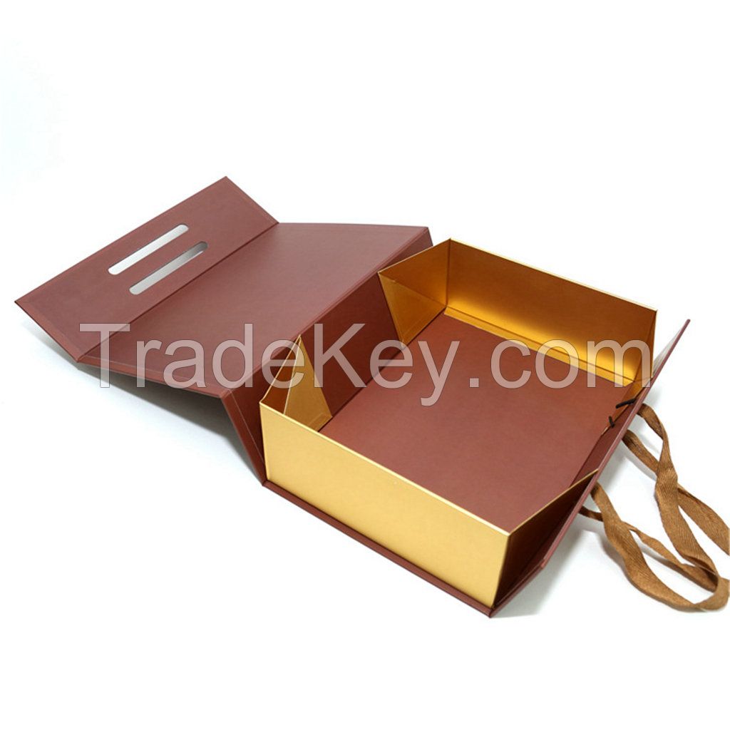 Magnet Folded Rigid Box with Handle for Shipping Clothing Shoes Perfume Luxury Packaging Custom Logo Eco Friendly