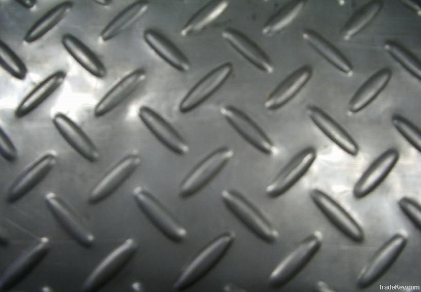 Stainless Steel Checkered Sheet