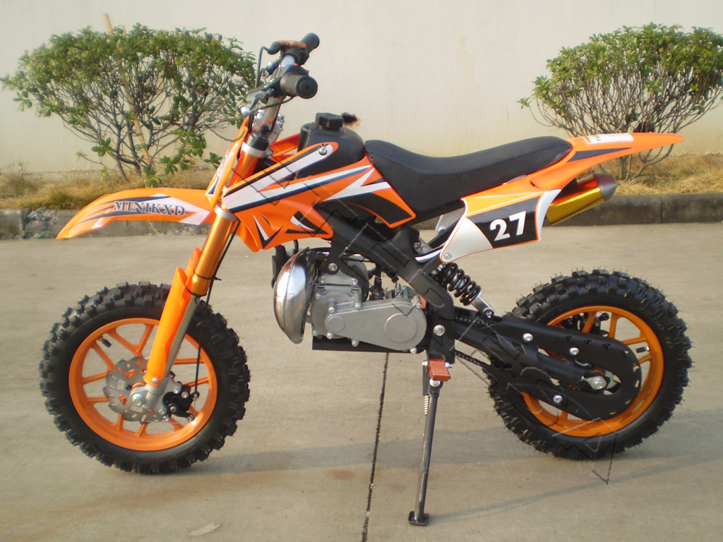 MINI DIRT BIKE ( CROSS BIKE )