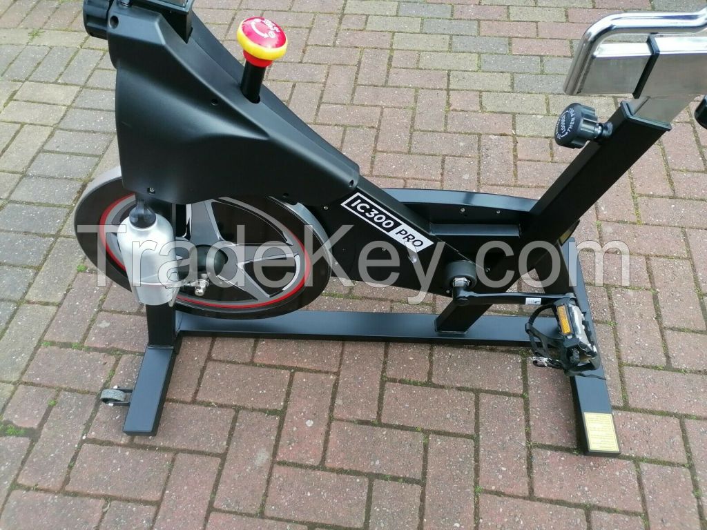 IC300 Pro Exercise bike,Magnetic Resistance 20kg Flywheel