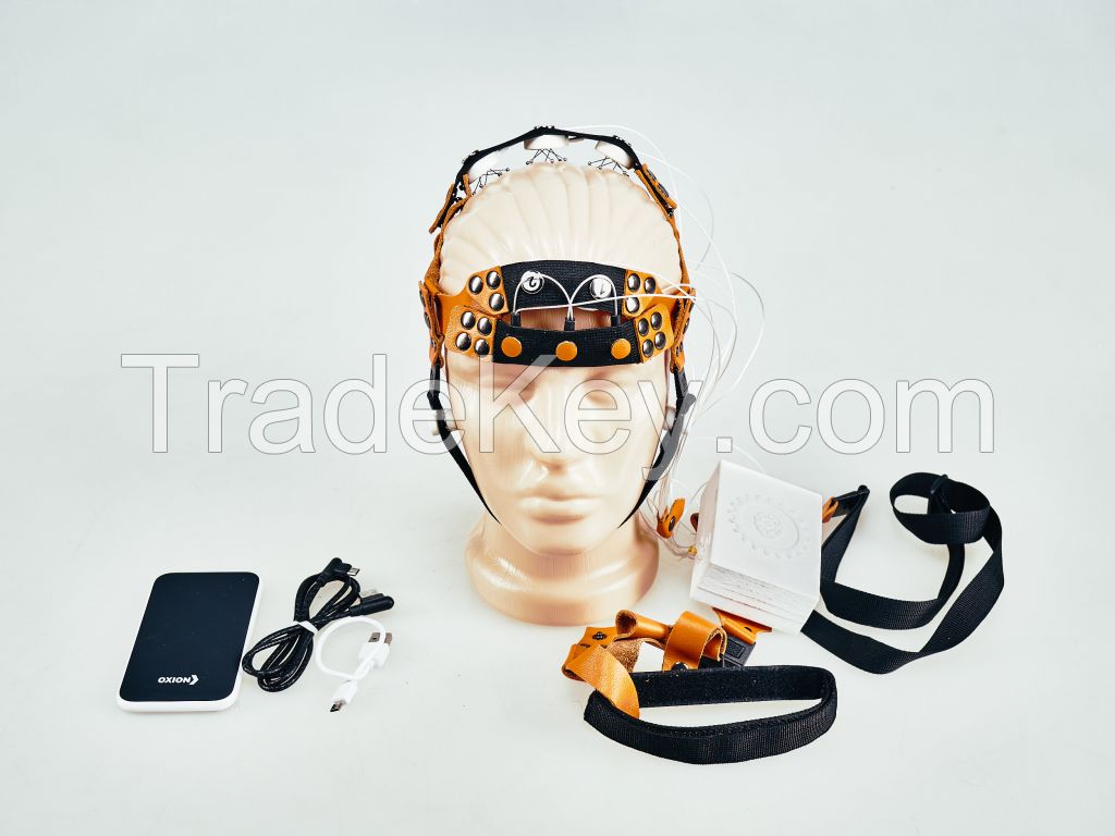 Digital Educational Hardware-software Complex Young Neurophysiologyst-engineer. Neuroheadset