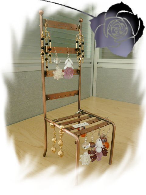 Earring holder