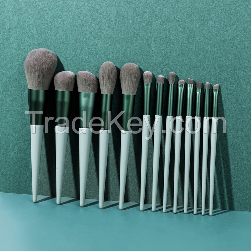 apered Green Bella Custom Makeup Brushes Set Private Label Pinky Makeup Brush Kit Make Up Tool Wooden Handle No Brand No Logo