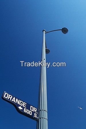 Road Lighting Pole