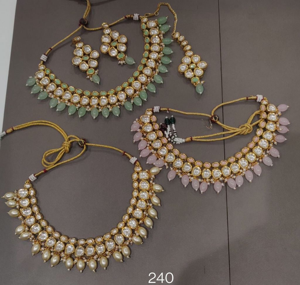 Kundan Choker Sets