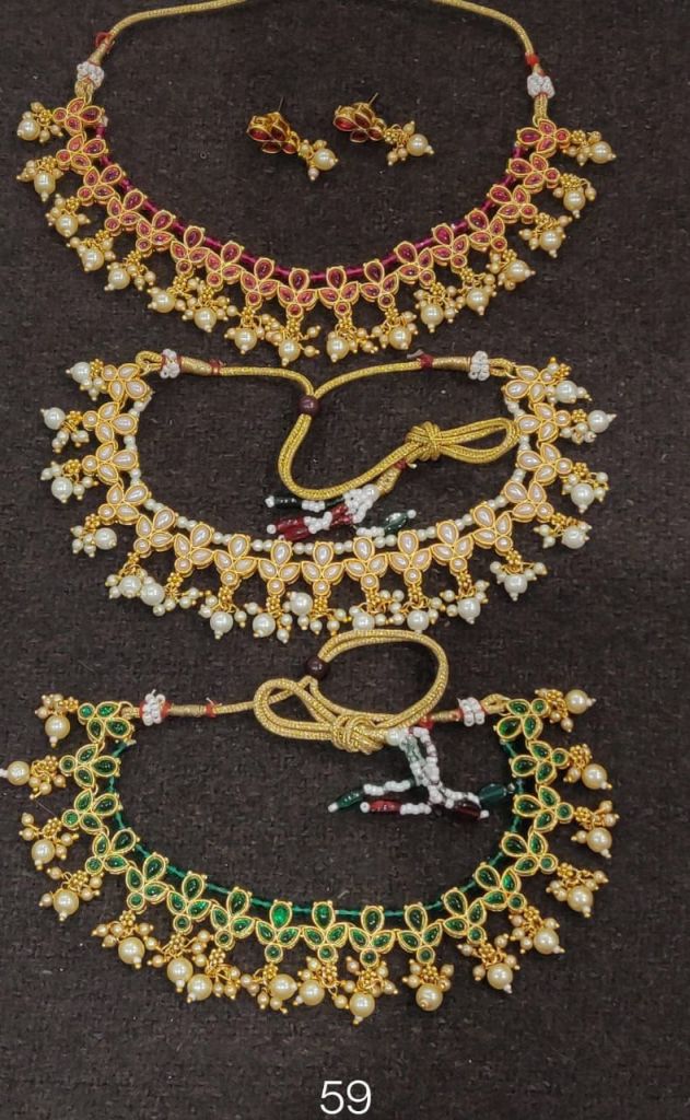 Pearl Kundan sets