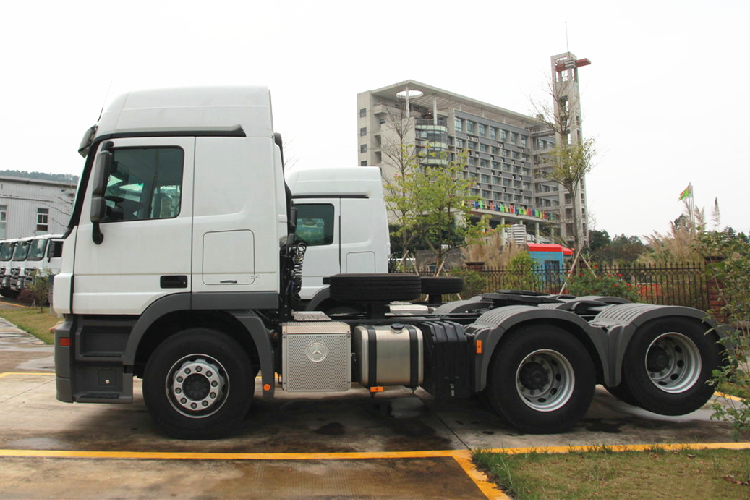 Used tractor head trailer truck compete . Germany second hand truck