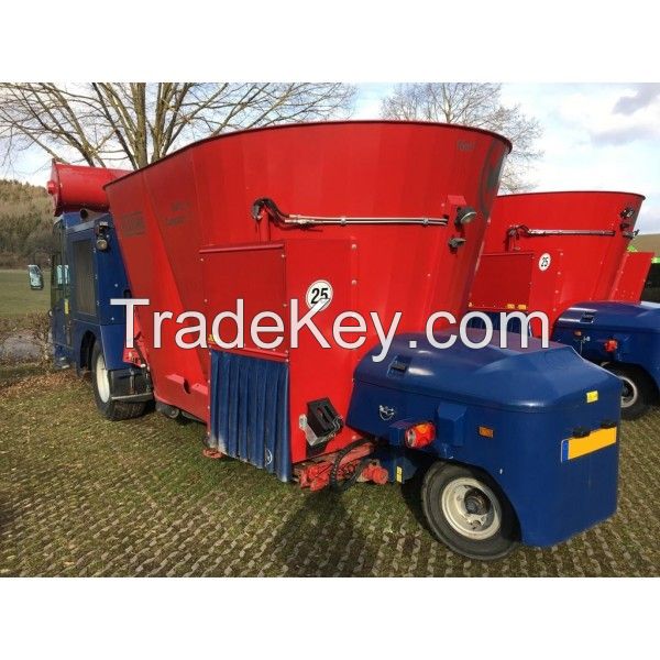 SELF-PROPELLED VERTICAL TMR MIXER SILOKING SELFLINE COMPACT 1612-16 - 2013 - 1.517H