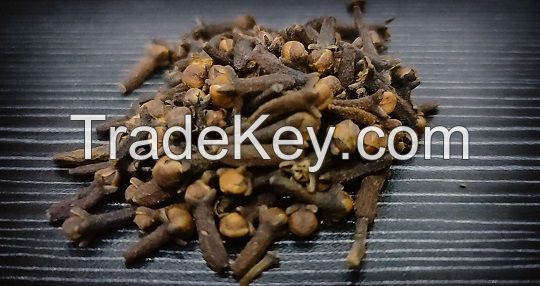 Cloves 