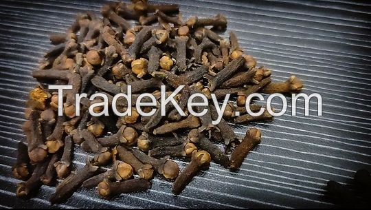 Cloves 