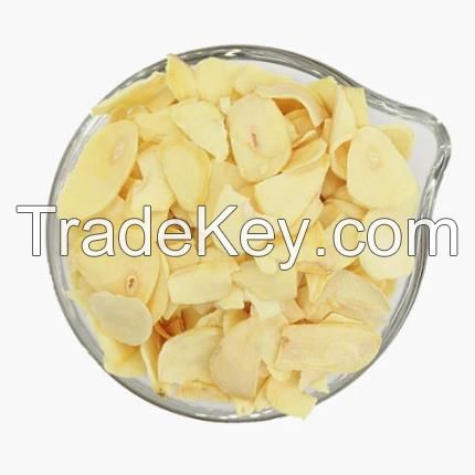 Wholesale Bulk Dehydrated Dried Garlic Flakes for Making Delicious Food