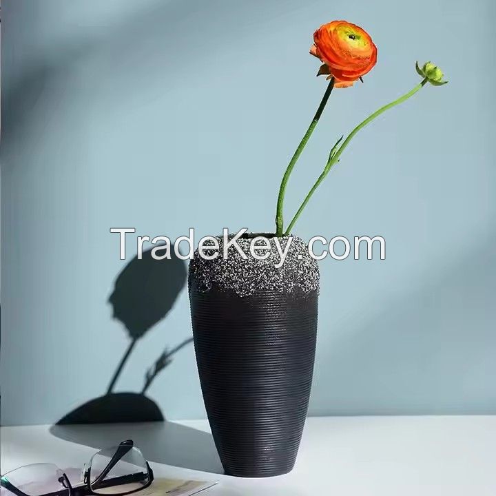 Custom logo Size Modern White Wholesale Small Ceramic Flower Vase for Luxury Home Decor with snow glaze