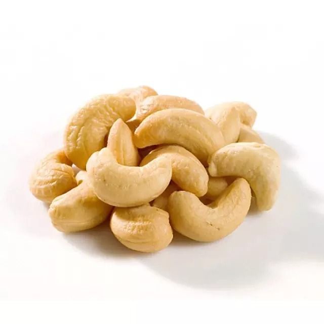 Cashew nuts for sale at discounted wholesale rates ideal for wholesalers 