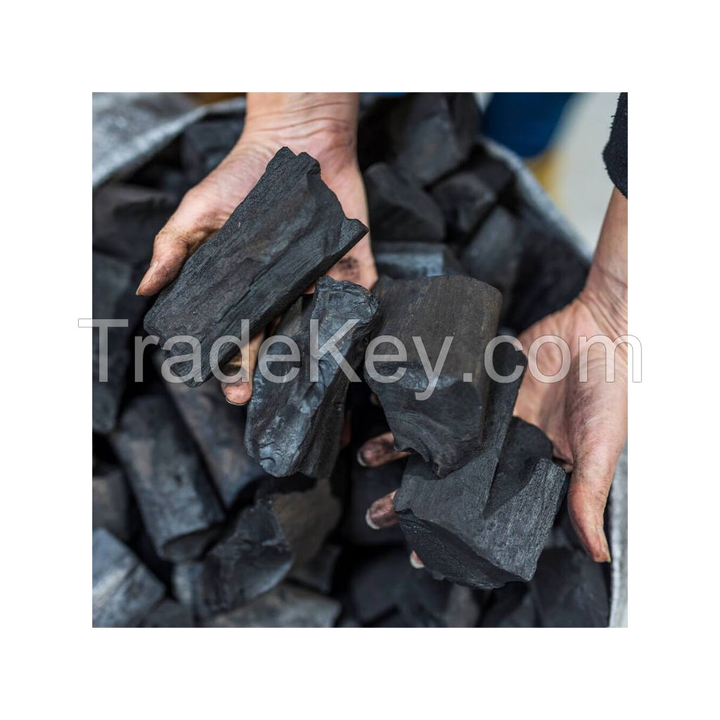 High-heat hardwood charcoal for professional chefs and caterers