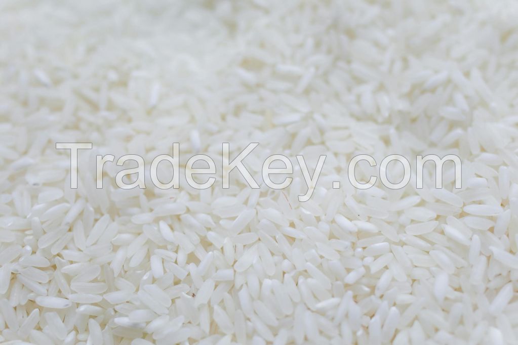 High-quality basmati rice for aromatic and flavorful dishes