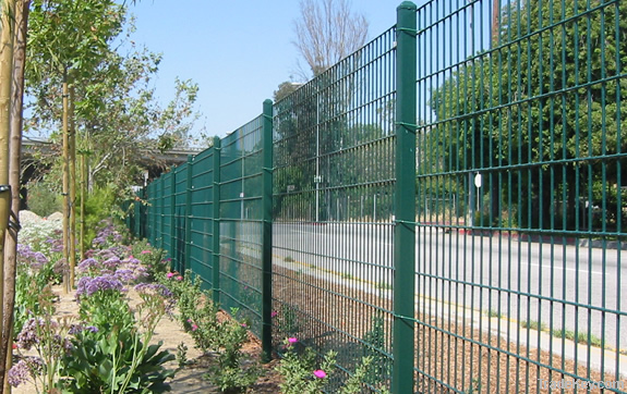 Railway fence, Bridge fence, Highway fence, Sports fence, Airport fenc