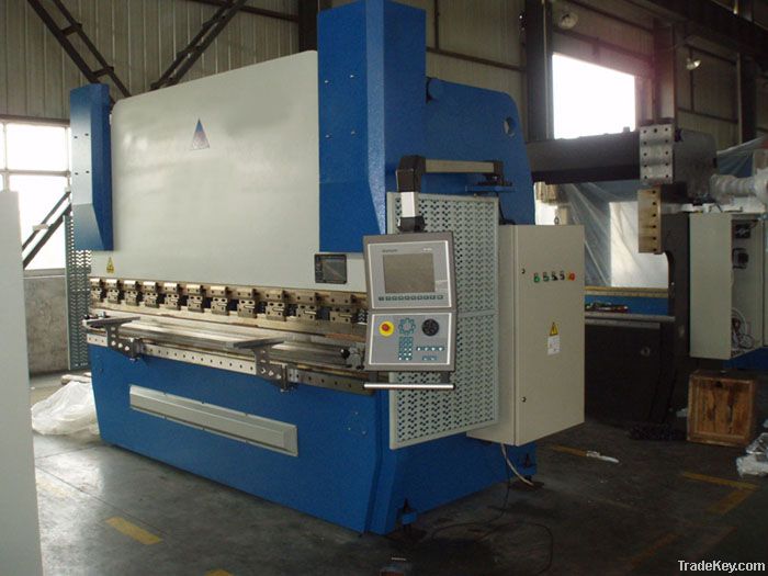 SM CNC Electro-Hydraulic Servo Press Brake