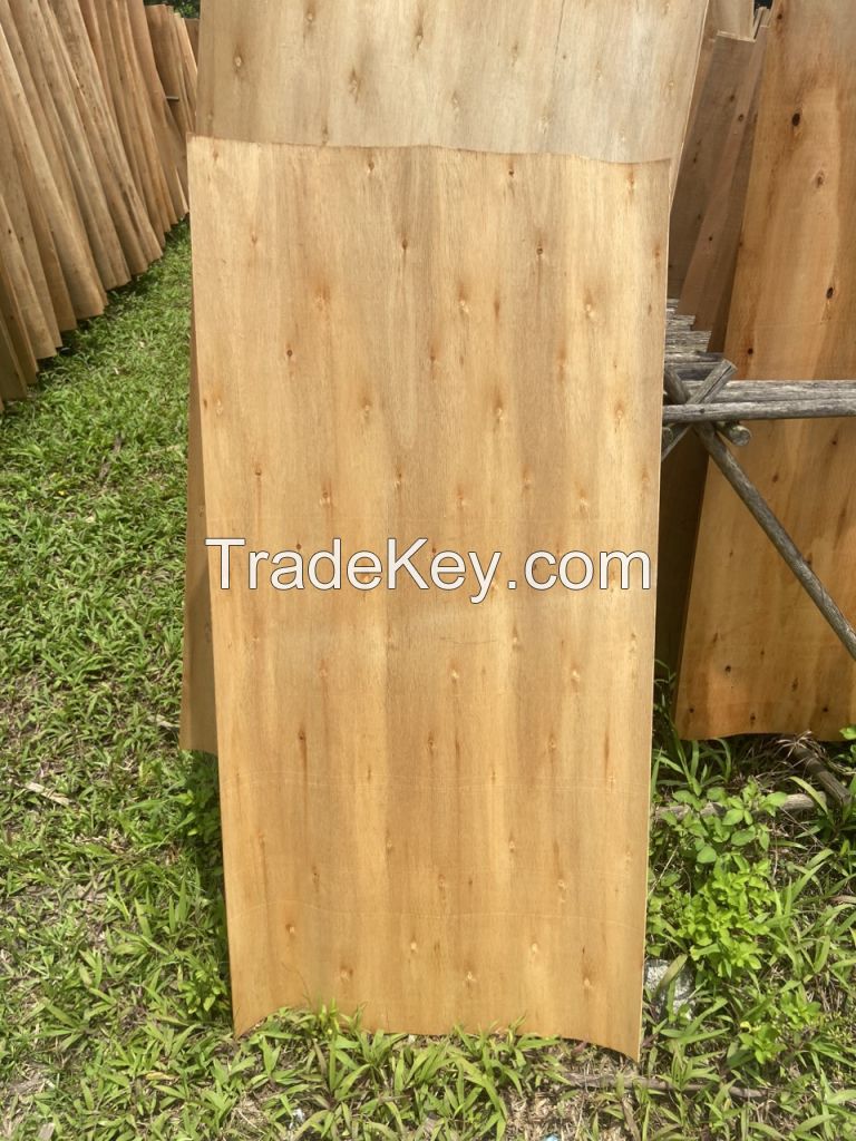 Eucalyptus core veneer