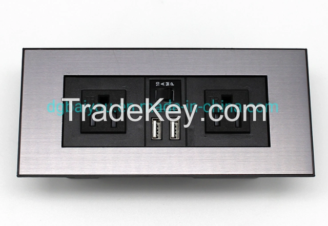 2 AC Outlets and 2 USB Charging Ports USA with Overload Protection Switch