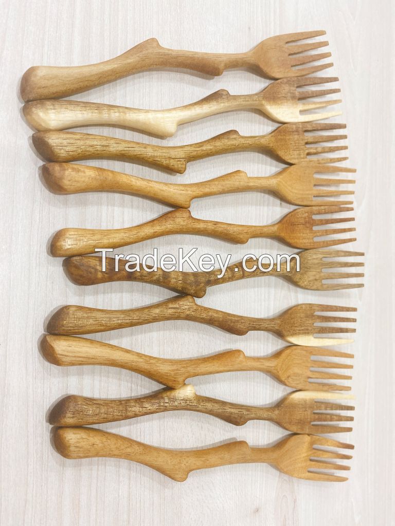 Hand-crafted Kitchenware Item Wooden Fork Wooden Spoons For Cooking In Variety Shapes Natural Red Wood Color