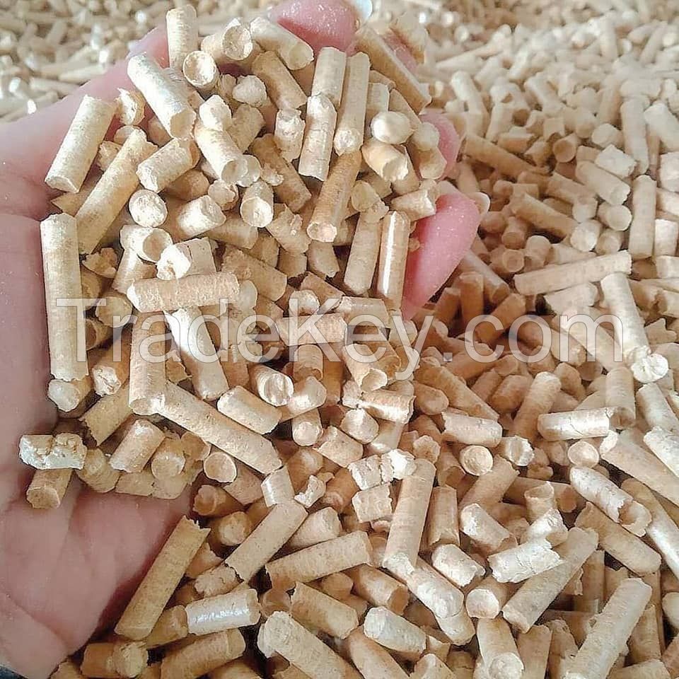 DIN+ WOOD PELLETS, WOOD BRIQUETTES, PINE WOOD PELLET