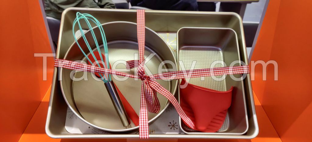 Bakeware gift set non-stick carbon steel