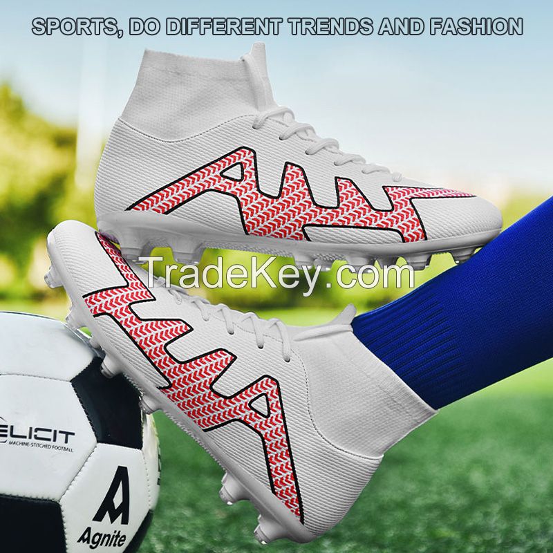 222166 Please note that football shoes are white/black/blue when placing an order for spikes and broken nails.