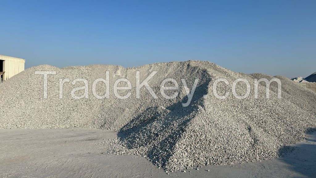 Cryolite / Secondary Cryolite / Bath Material/ Sodium Aluminium Fluoride 5-40 mm