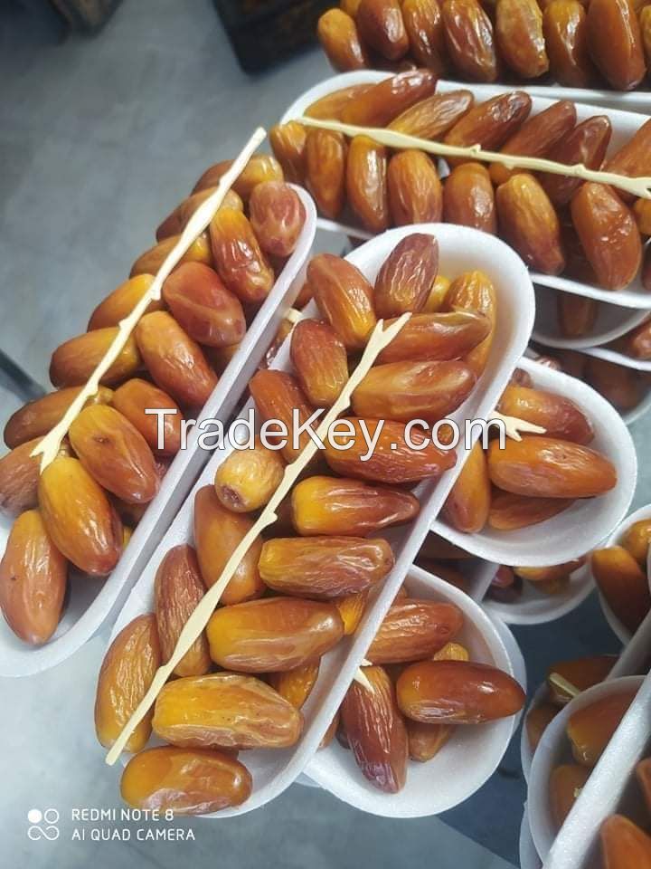 Fresh Dates 