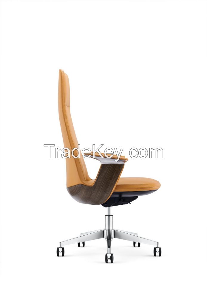 Selling Office Chair (Madonna)