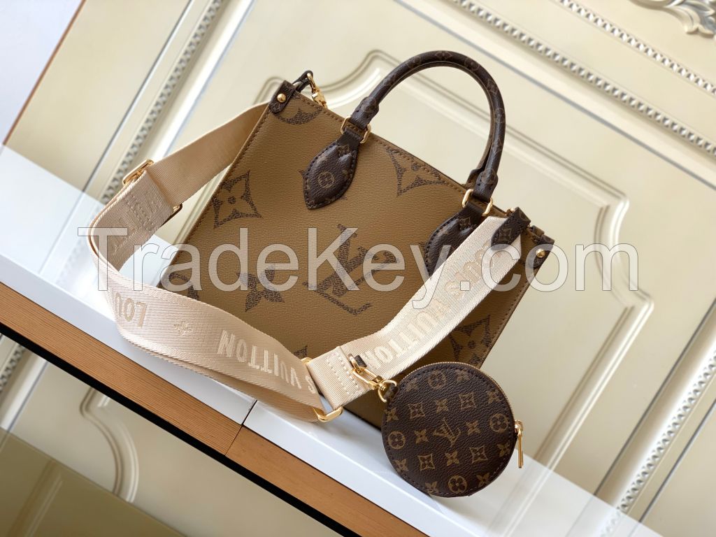 M44576  handbag shoulder bag