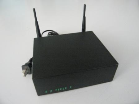 Powerline Broadband Router (LPM-85R)