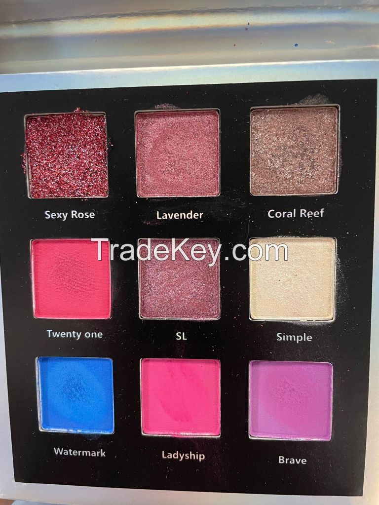 Eyeshadow Palette Highly Pigmented Matte Shimmer Long Lasting Natural Colors Eye Shadow Palette Makeup with Custom Logo